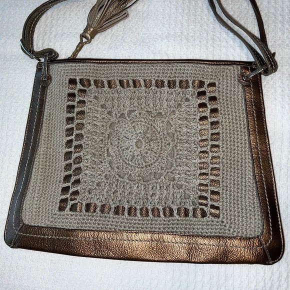 BRIGHTON PEWTER HAND CROCHETED SHOULDER BAG - Picture 7 of 16